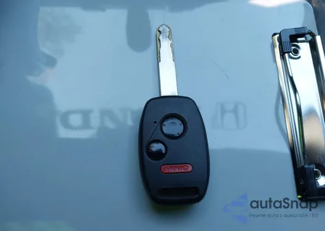 2009 Honda Civic Lx z USA, uszkodzony, nr VIN 2HGFG116X9H521624